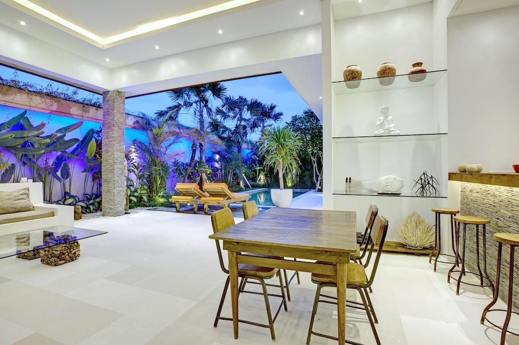 Villa Jonas Seminyak Rom bilde